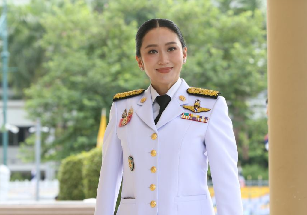 佩通坦呼吁恢复其总理职务 或亲自出庭作证 
