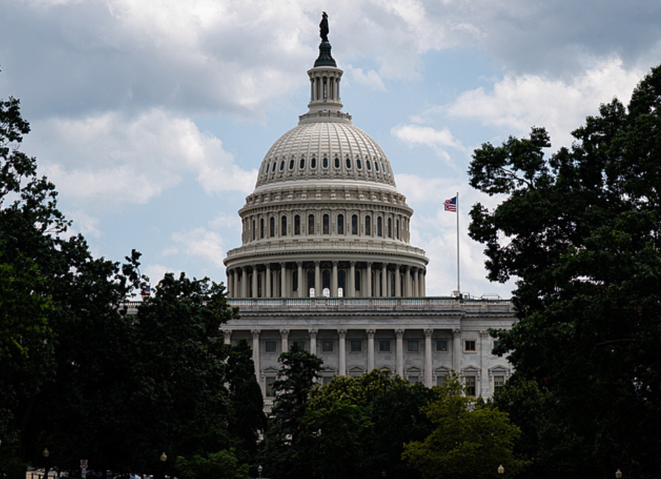 美国国会参议院否决共和党医改提案 